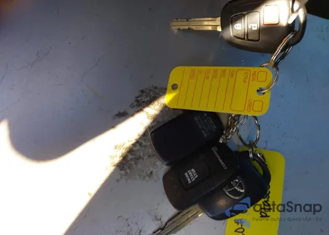 2015 Toyota Rav4 Le from USA, damaged, VIN JTMZFREV5FJ052340